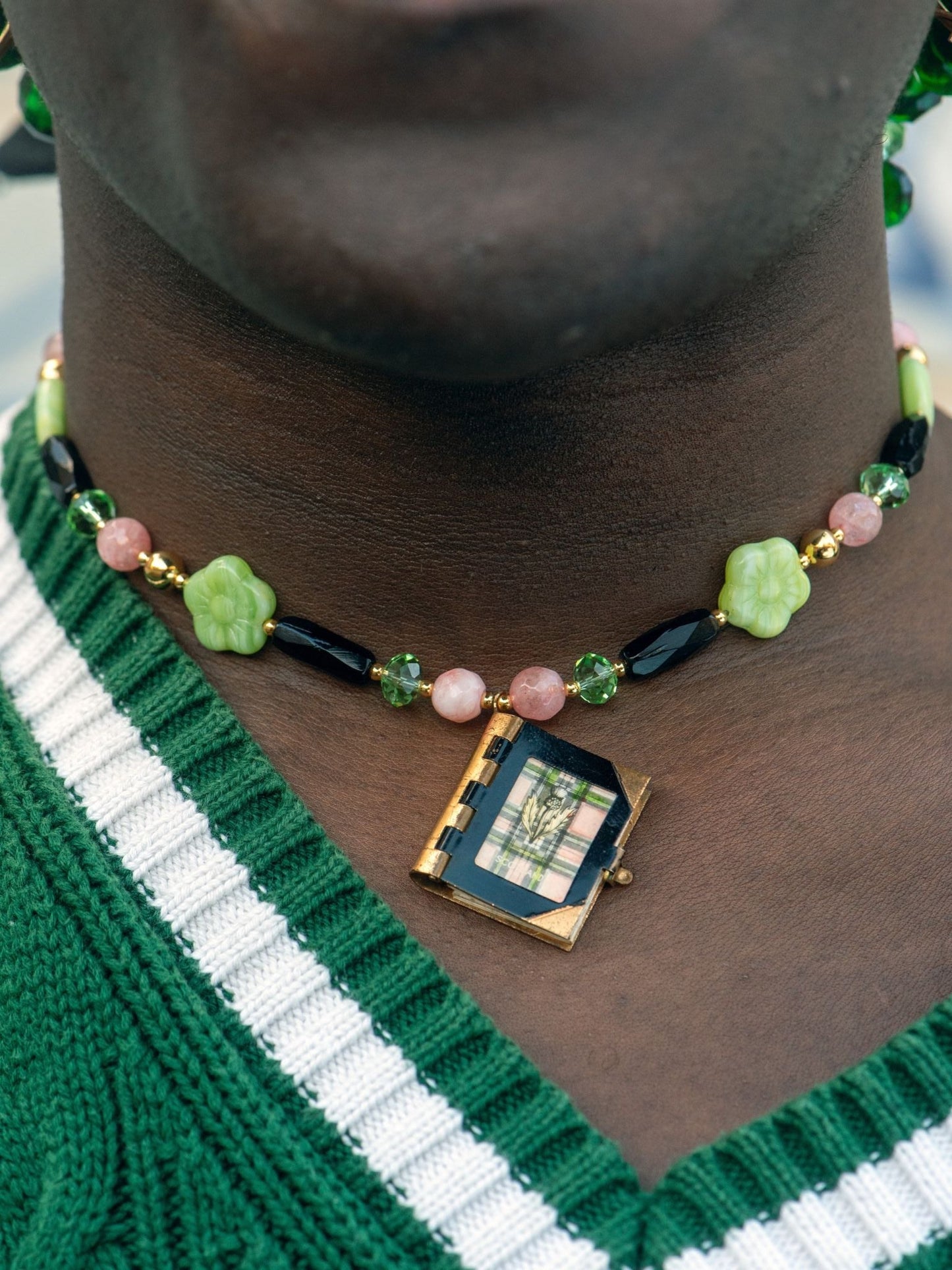 Miniature Scottish Souvenir Book Necklace | Hopetown & Hunter