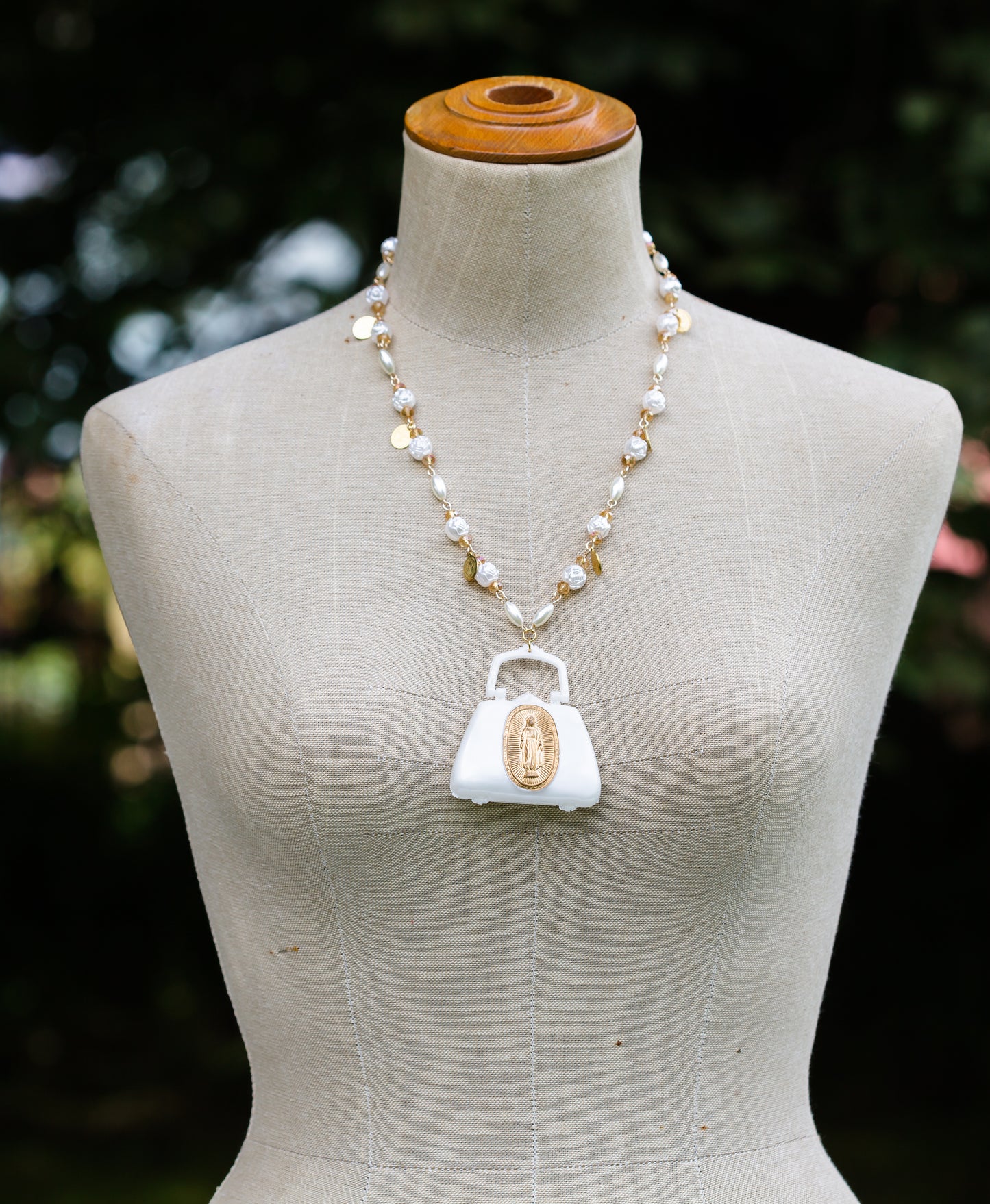 Vintage White Dolls Handbag Necklace