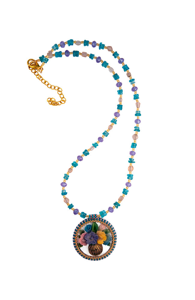 Vintage Flower Pendant Necklace